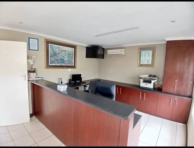 M² BUILDING FOR SALE IN VANDERBIJLPARK CE 6